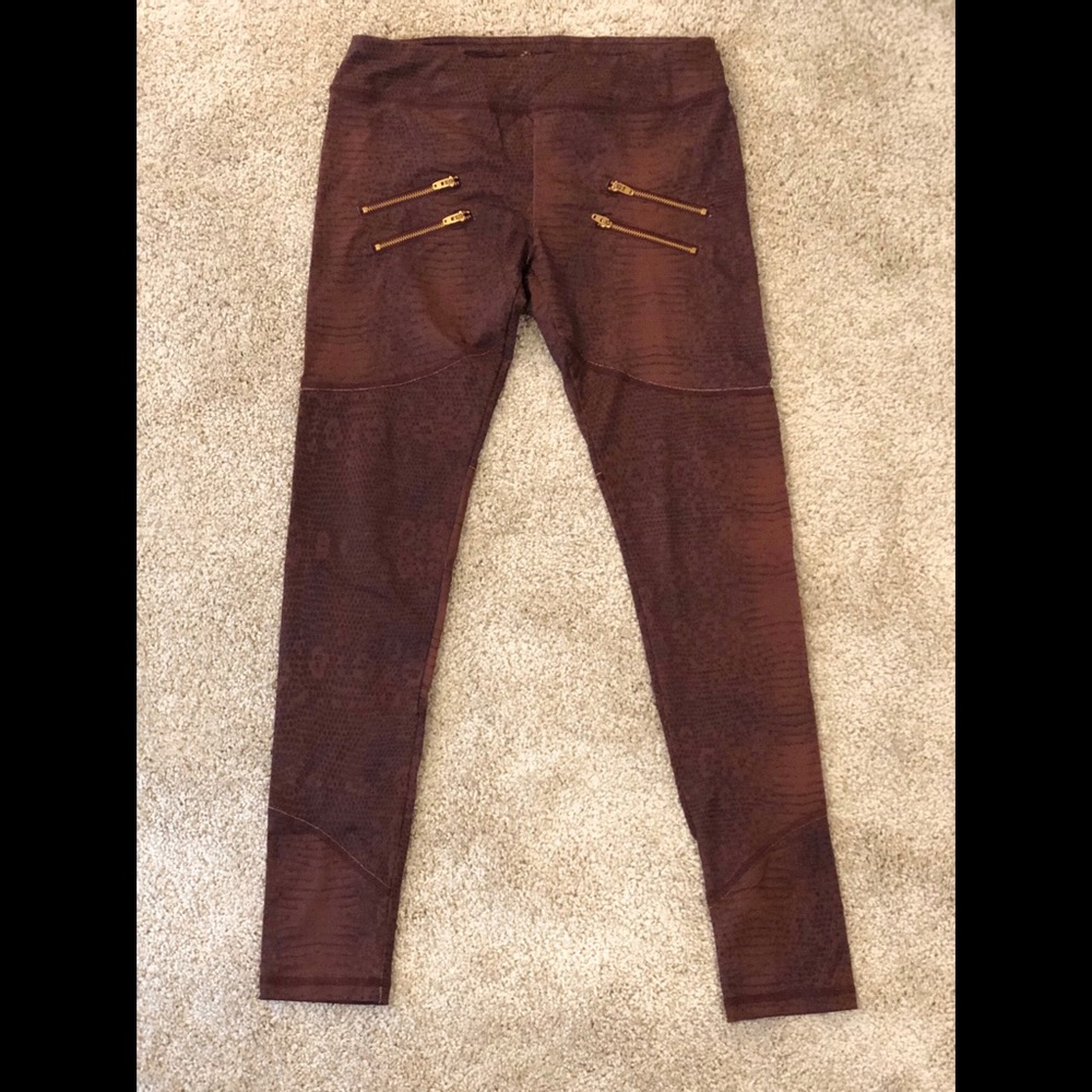 Varley Burgundy Palms Tights with zipper detail S
